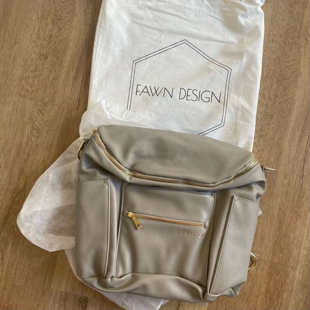 Fawn Design Grey Diaper Bag - Picture 2 of 9